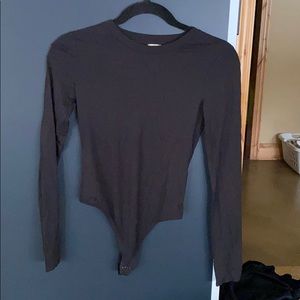 Aritzia Wilfred bodysuit NWOT
